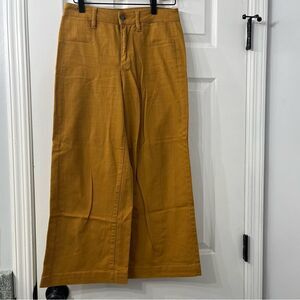 Harper Heritage High Rise Wide Leg Crop Jeans •
Size 26